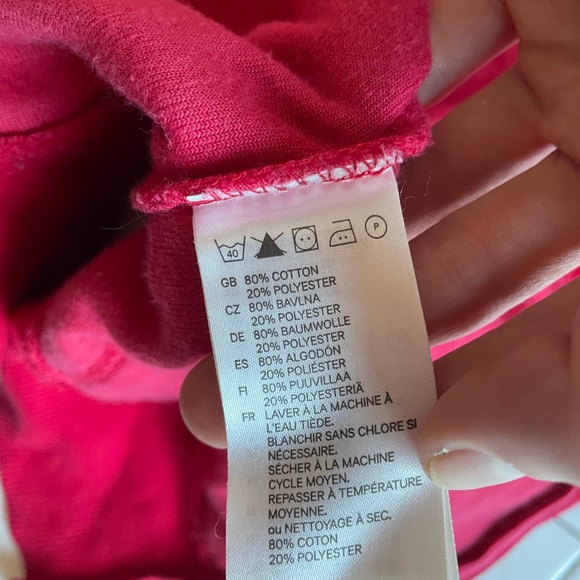 Red velvet zip up hoodie. So cosy. Excellent condition. Size M - Picture 4 of 5